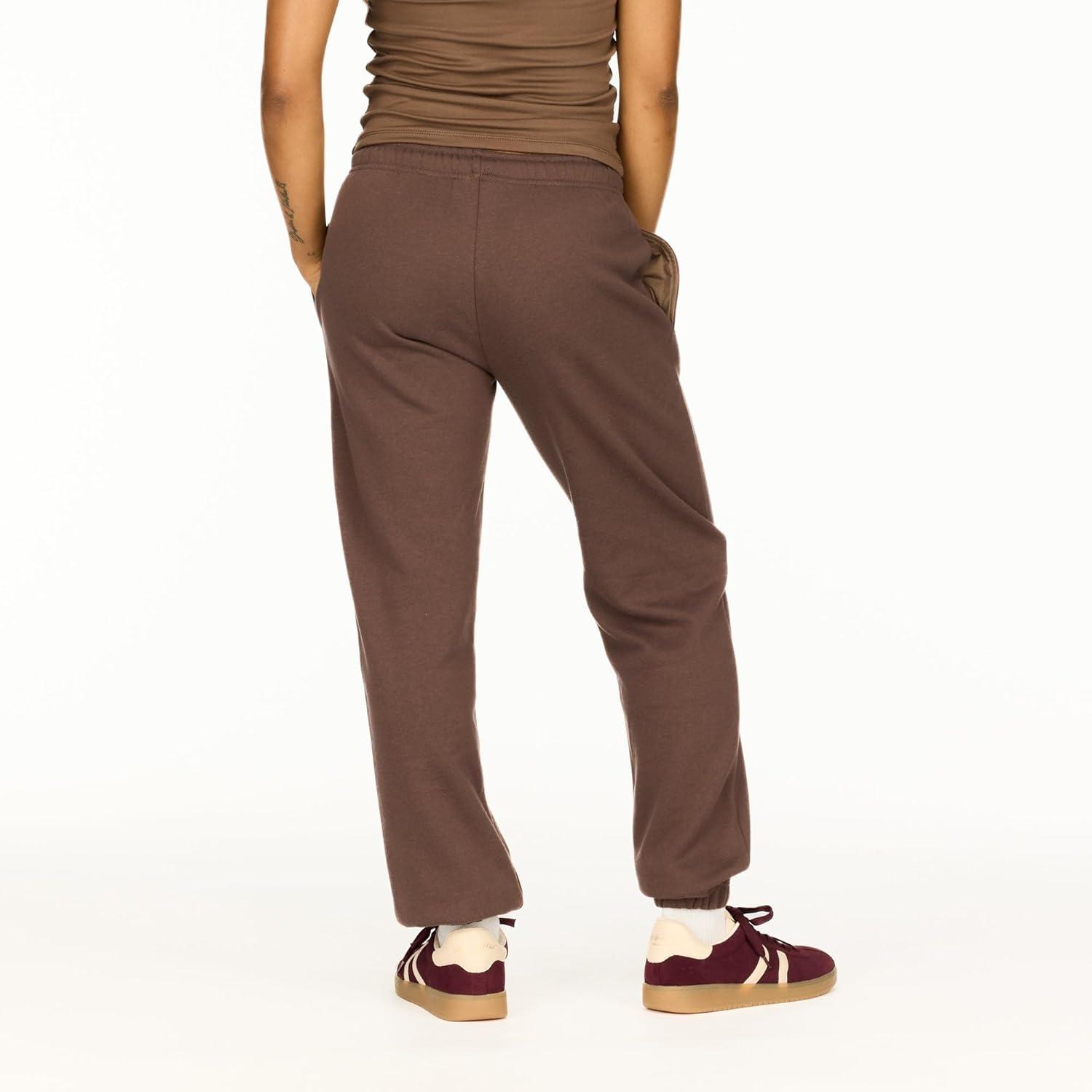 imageForever 21 Womens Fleece Joggers  PatchDetail Sweatpants with Elastic WaistbandBrown