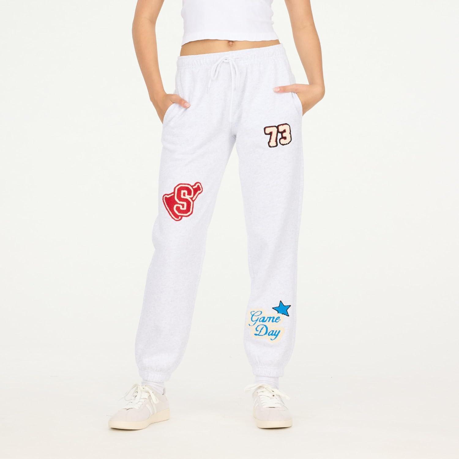 imageForever 21 Womens Fleece Joggers  PatchDetail Sweatpants with Elastic WaistbandCloud Grey