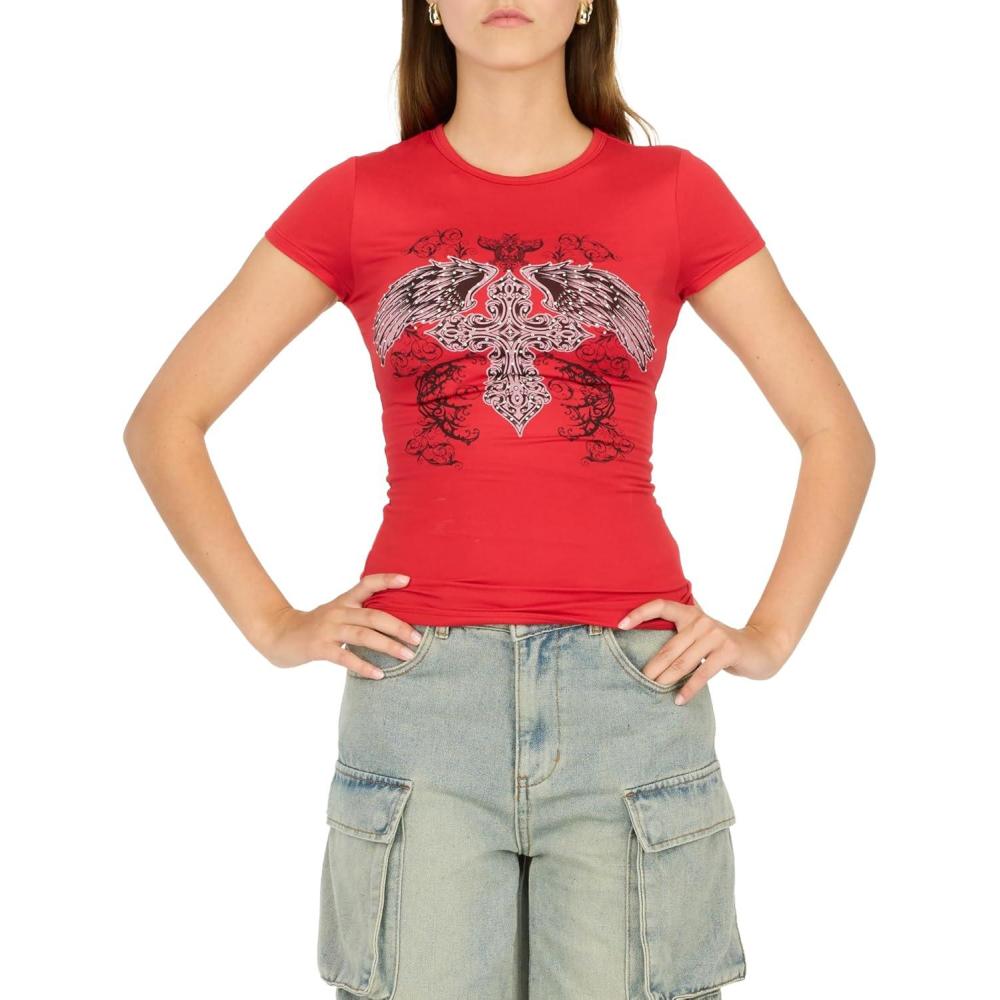 imageForever 21 Womens Yummy Fit Graphic Tee Short Sleeve Crew Neck Shirt with Hourglass Waist Stretch Slim Fit TShirt in Polyester Spandex Blend Edgy Printed Tops for Everyday and Night Out Looks