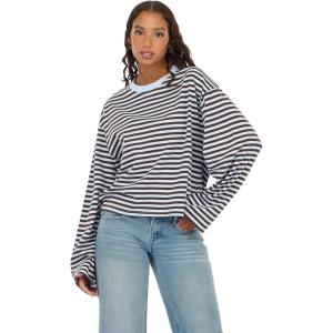 Forever 21 Women’s Long Sleeve Crew Neck Top(Blue)